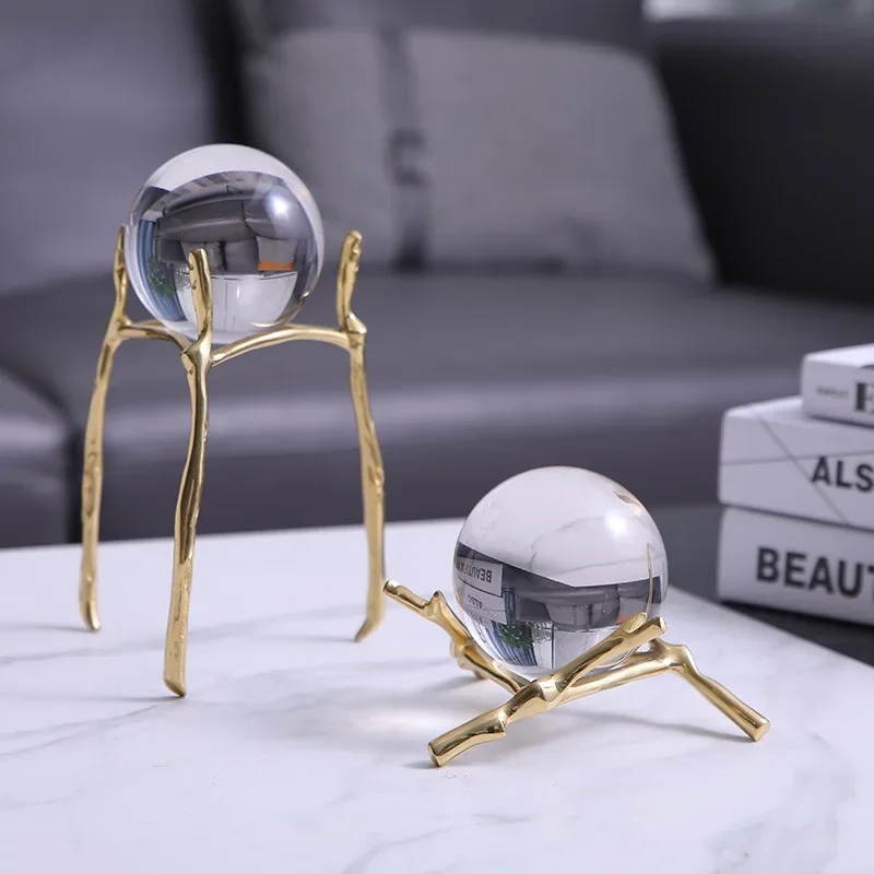 

스노우볼 Modern Minimalism Copper Support Snow Globe Home Living Room TV Cabinet Decoration Crystal Ball Casa E Decoração Esferas
