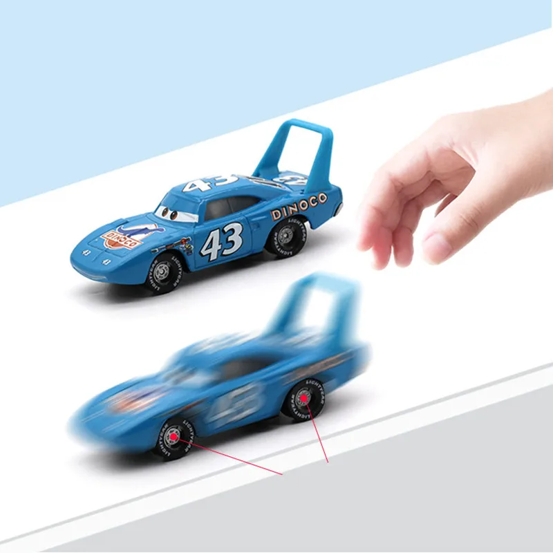 

Disney Pixar Cars 3 Lightning Mcqueen Toys Матери Коллекция моделей 1:55 Литые автомобили из сплава Автомобиль Игрушка для детей Подарки