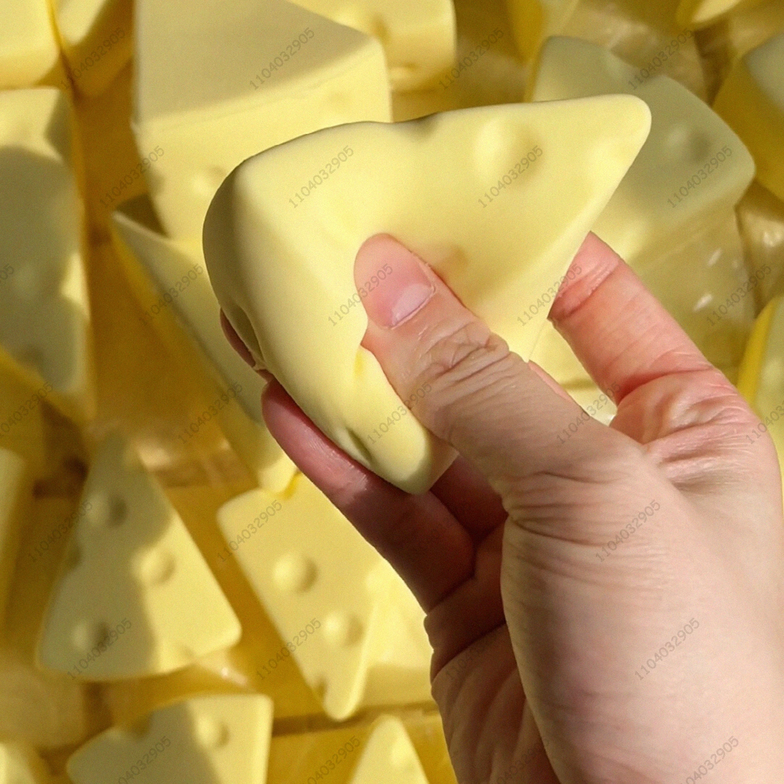 Queso grande de crecimiento lento, Cheddar blando, queso triangular amarillo, juguete para apretar de rebote lento, liberación de estrés, juguete de regalo para relajarse las manos