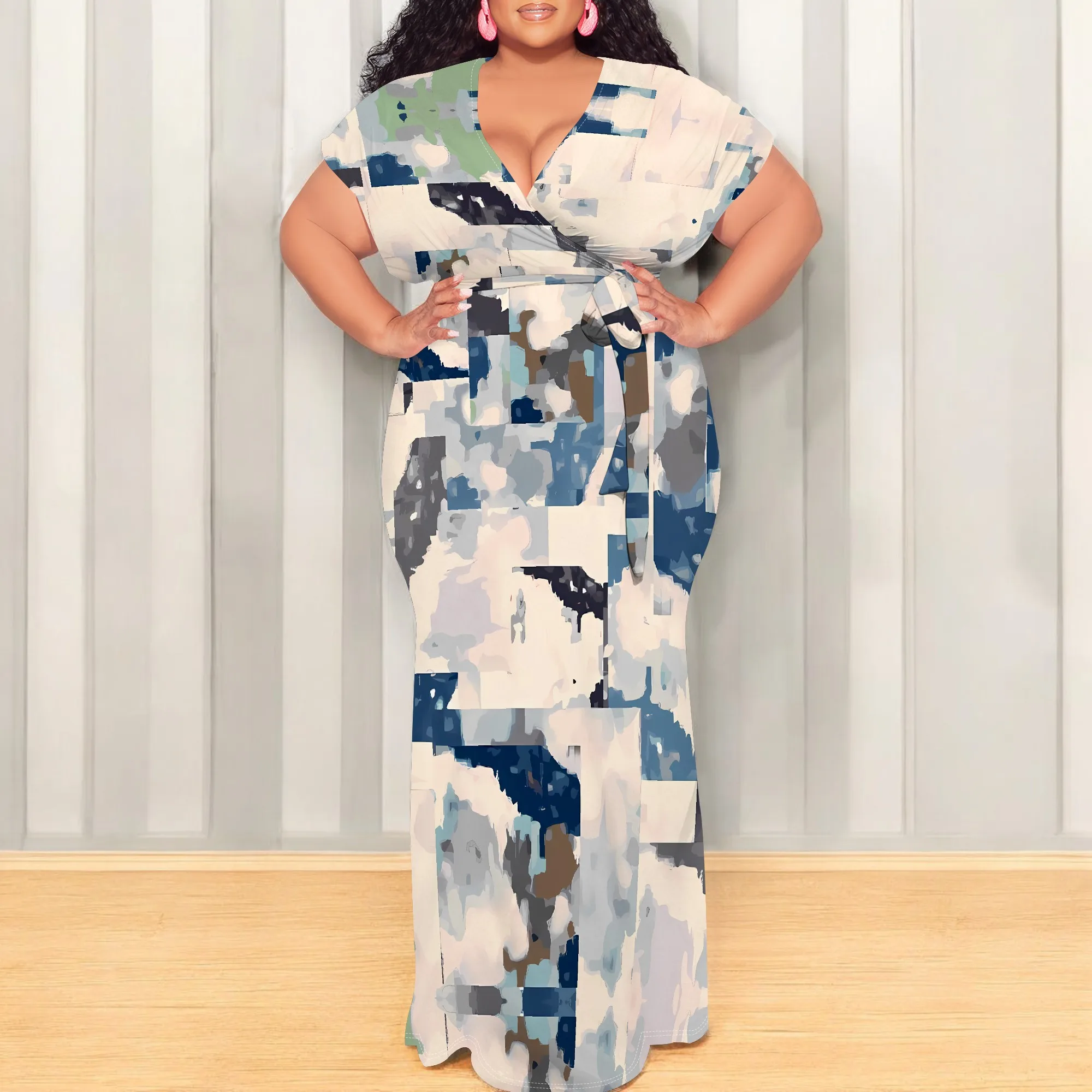 

Plus Size Abstract Wave Print Maxi Dress for Women Summer Sleeveless V Neck Party Look