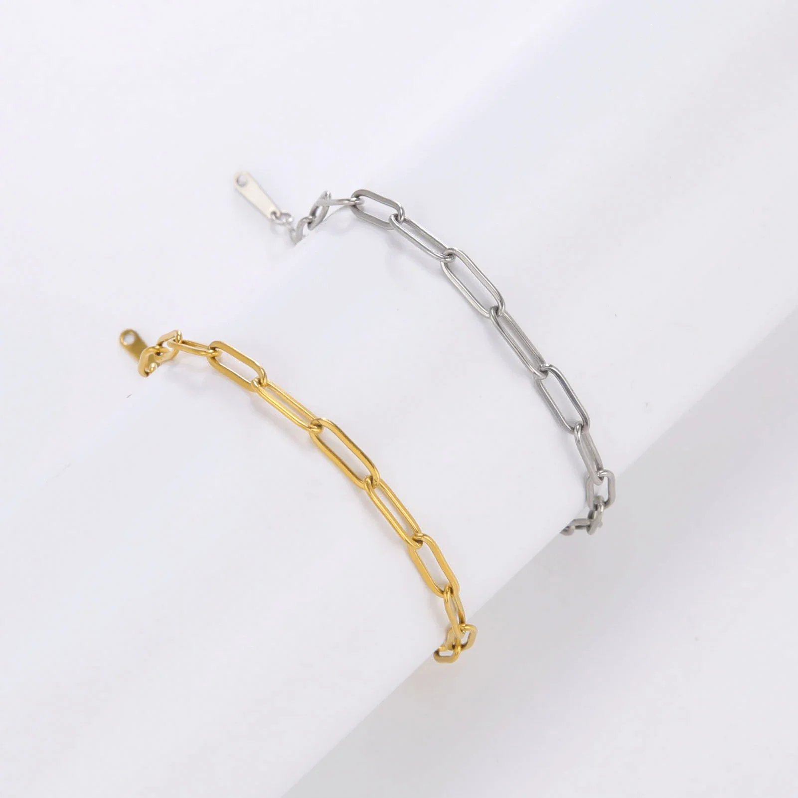 Stainless Steel Bracelet for Women Paperclip Chain Minimalist Jewelry Gift for Friend Fashion Simple Accessories