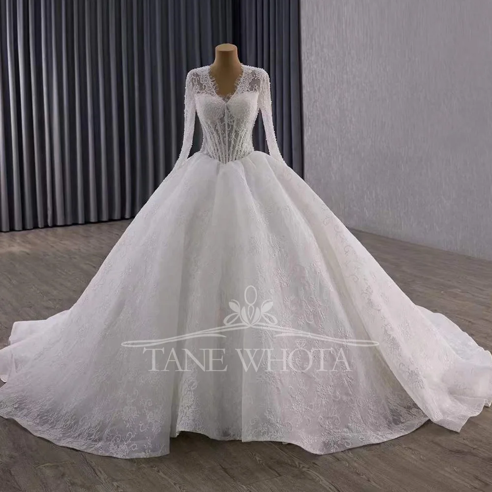 Abito da sposa a maniche lunghe con scollo a V personalizzabile di lusso Robe Mariee con perline ricamate