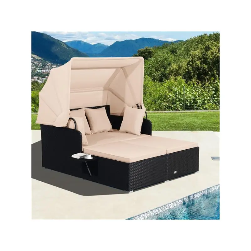 

Бежевая кушетка из ротанга с выдвижным навесом, приставными столиками и подушками для отдыха на свежем воздухе