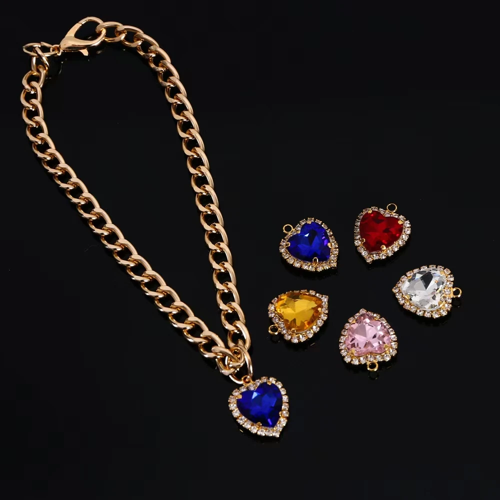 Luxury Crystal Chihuahua Dog Accessories for Cat Neck Wear Fancy Zircon Pet Necklace Adjustable Cosplay Small Dog Puppy Collar