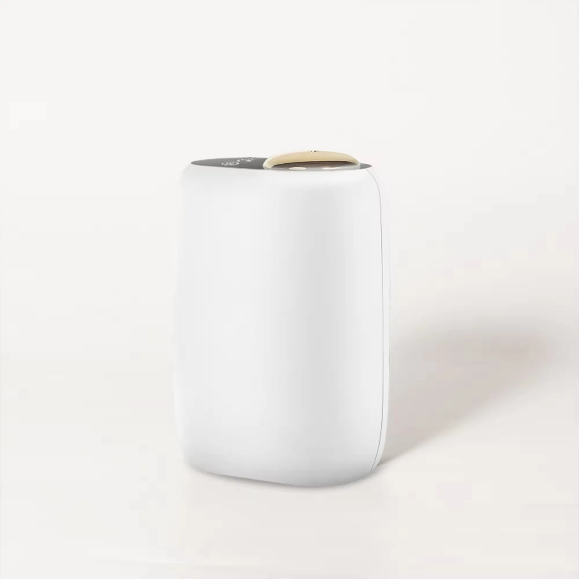 

Hot Sale New Modern Waterless Nebulizer Essential Oil Diffuser Portable Car Ultrasonic Humidifier