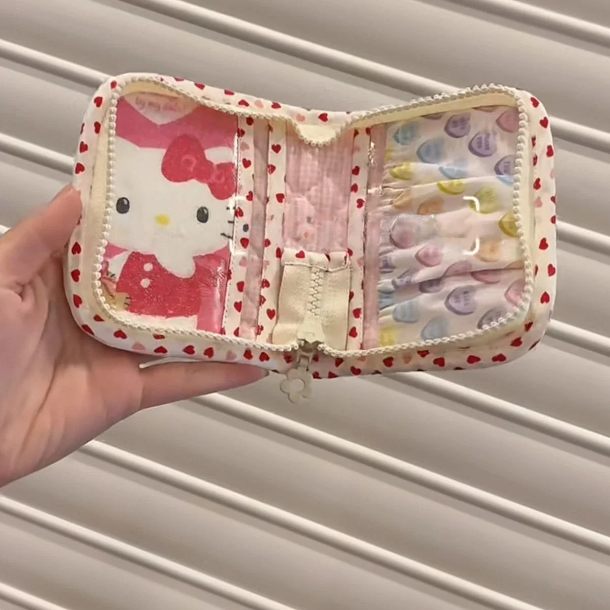 Hello Kitty-Mini billetera de 50 años para chica, bolsa de almacenamiento de accesorios versátil, tarjetero transparente de dibujos animados, monedero, regalos de navidad