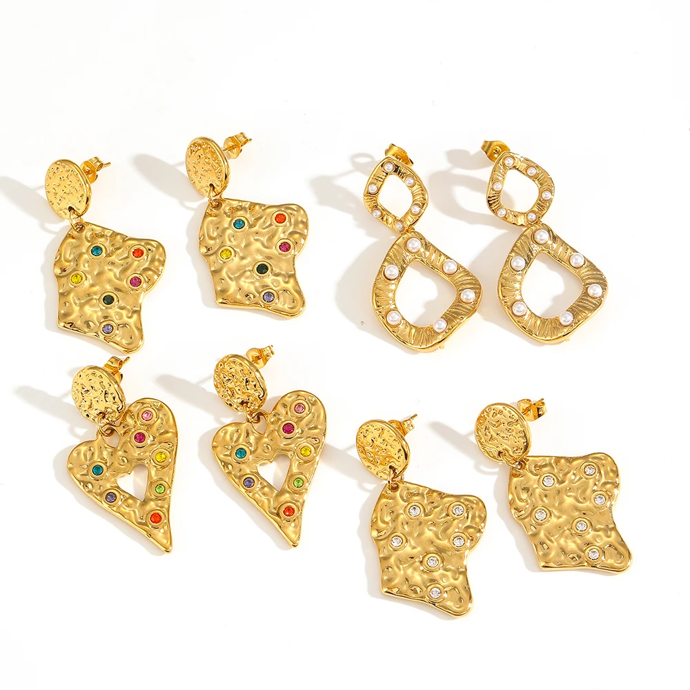 الفولاذ المقاوم للصدأ الذهب الملمس زهرة مايكرو مطعمة اللون الزركون أقراط للنساء مجوهرات يومية مبالغ فيها