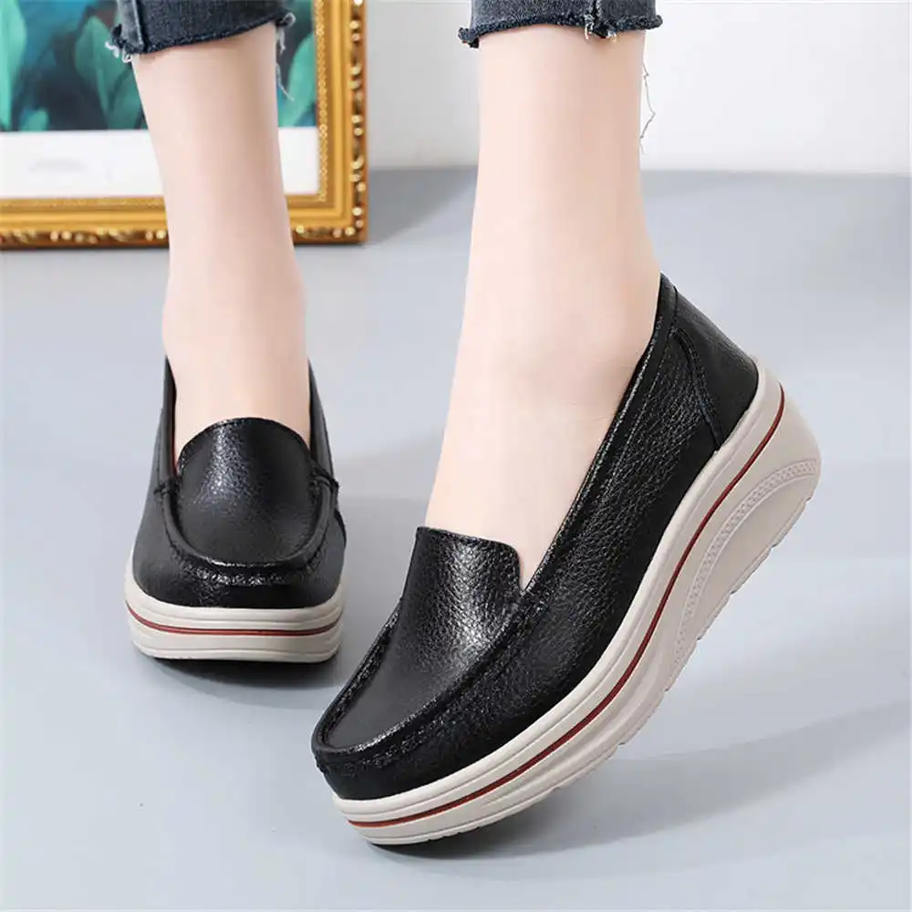 

Демисезонные 13-летние крутые кроссовки без бретелек для скейтбординга для женщин, размер 41, женская обувь, спортивная аутентичная теннисная обувь