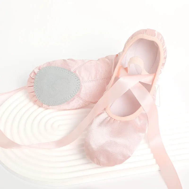 Girls Ballet Dance Shoes Women Ballet Point Shoes Satin Soft Sole Children Practise Ballerina Shoes with Ribbon Adult Dance Shoe