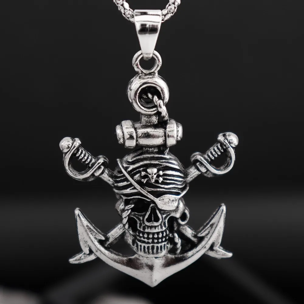 Vintage Double Sword Pirate Titanium Steel Men\'s Pendant Necklace Retro Halloween Skull Ghost Head Anchor Necklace Accessories