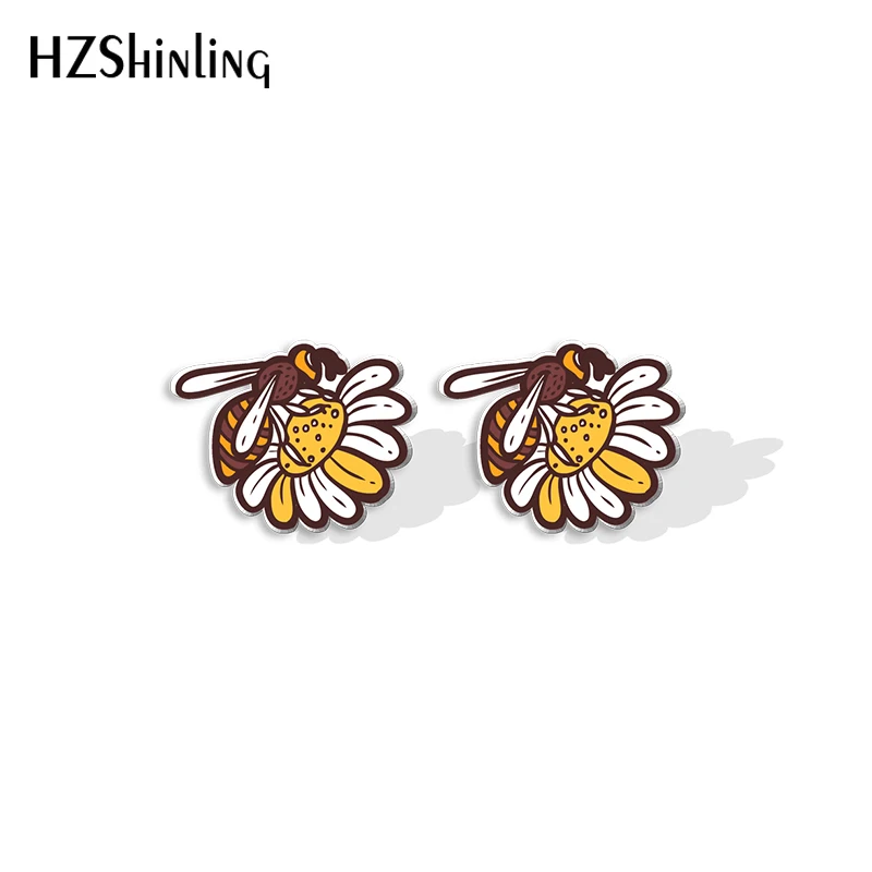 2023 New Sweet Honey Bee Stud Earring Honeycomb Acrylic Resin Earrings Epoxy Handmade Jewelry Gifts Friends