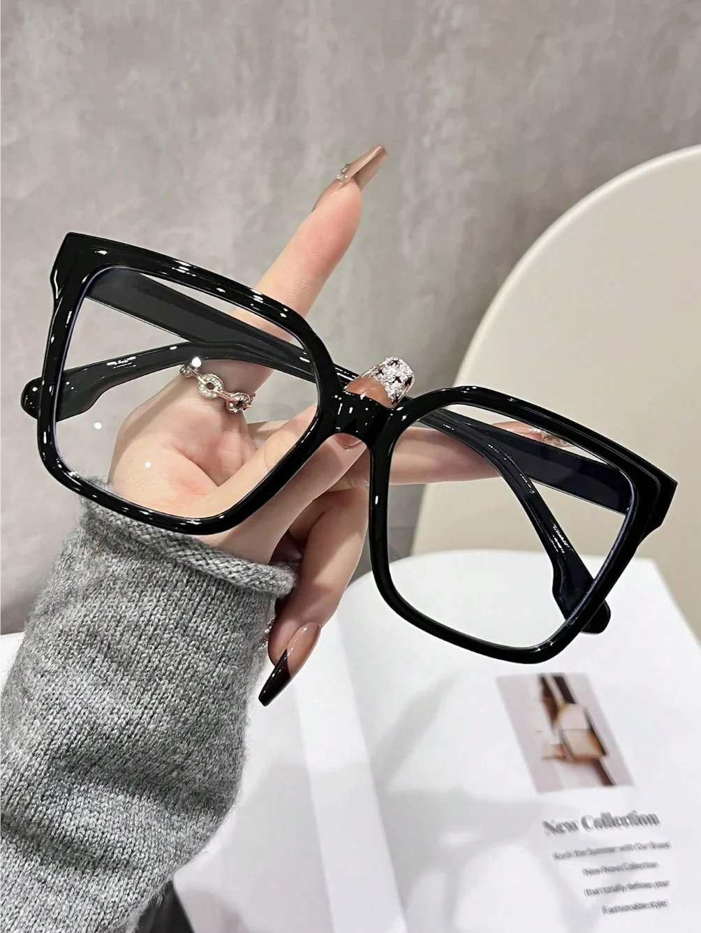Women's Solid Color Bohemian Style Pc Square Large Frame Transparent Glasses, Suitable for All Seasons