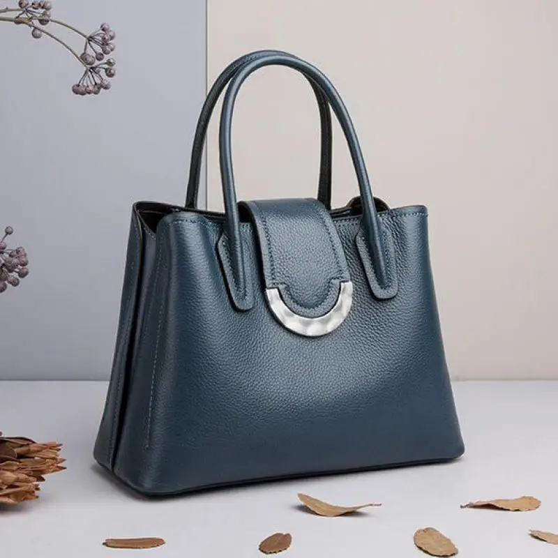 

2023 New Genuine Cowhide High Grade High Capacity Handbag For Women Leisure Fashion Simple One Shoulder Crossbody Bag For Women