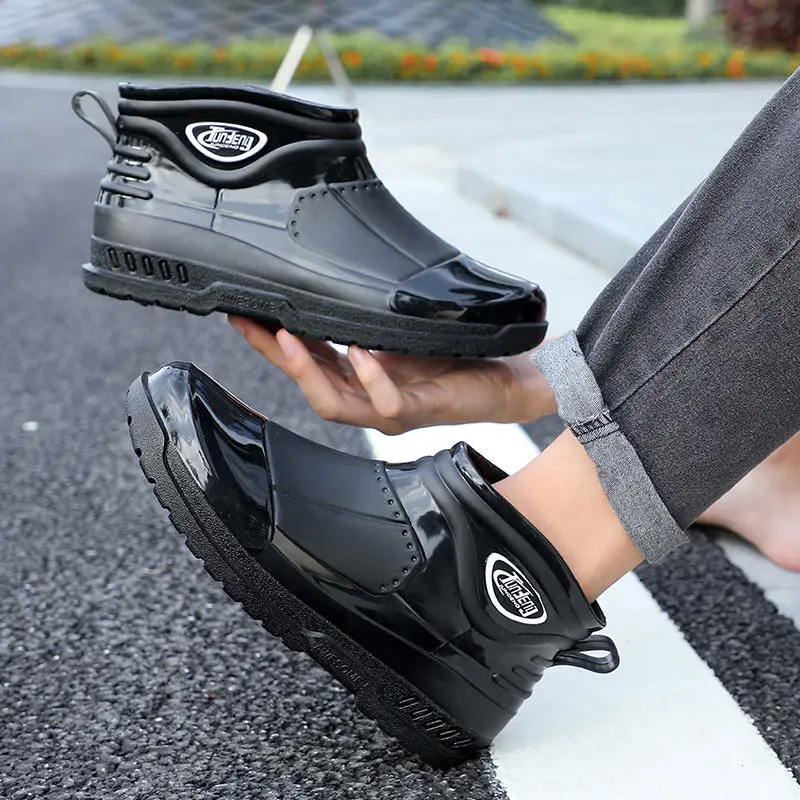 

Теплая водонепроницаемая короткая мужская обувь для шеф-повара на флисовой подкладке, зимние уличные резиновые сапоги, новые нескользящие мужские резиновые сапоги на низком каблуке 2024, не