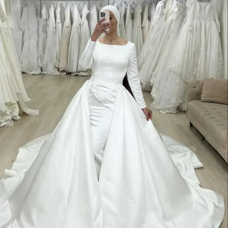 

Customized Sheer Neck Vintage Satin Wedding Dress with Removable Skirt Robe De Mariée Pleats Long Sleeves Bridal Gown