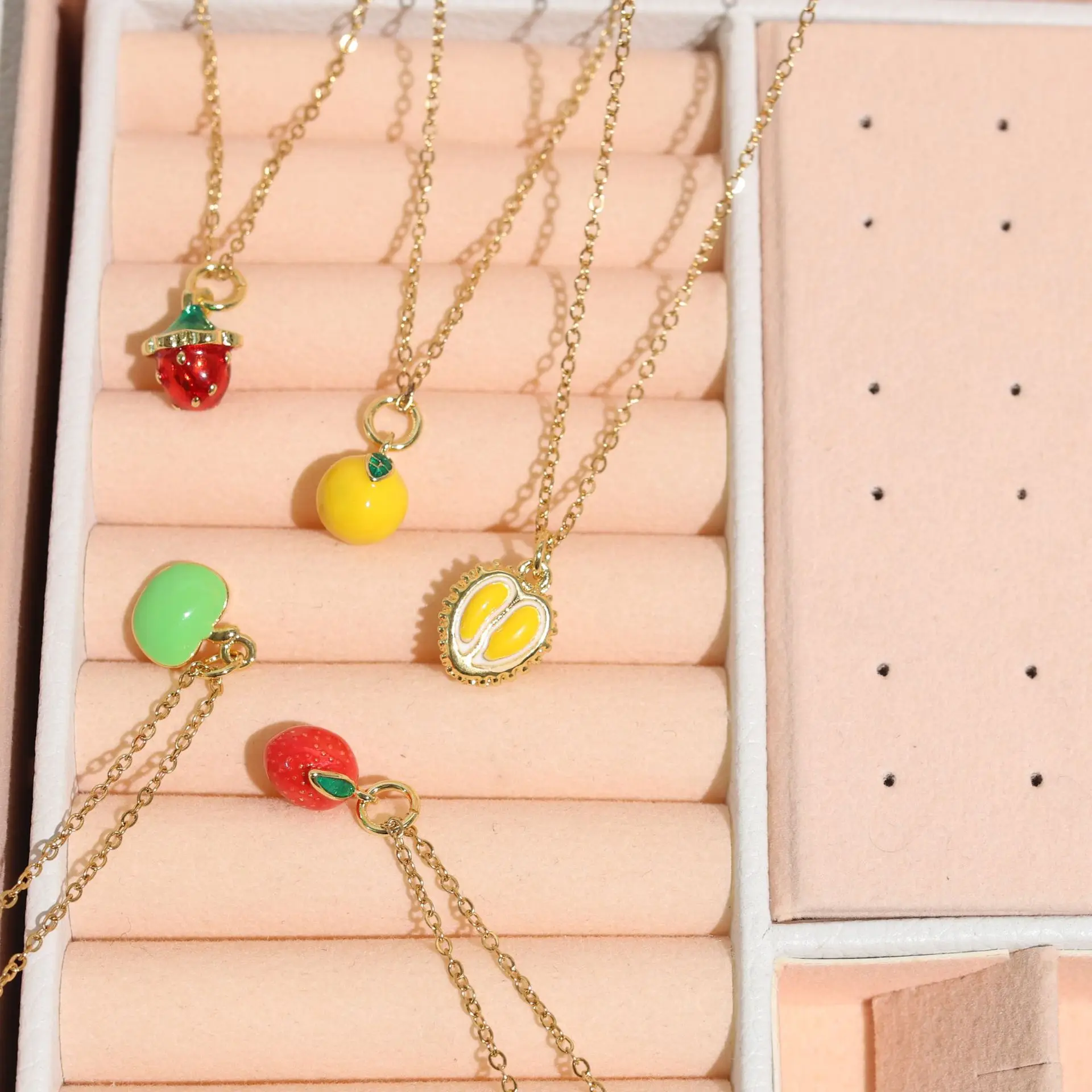 Cute Sweet 3D Fruit Series Pendant Necklace For Women Girls Strawberry Apple Durian Dragon Fruit Summer Charms Jewelry Gifts