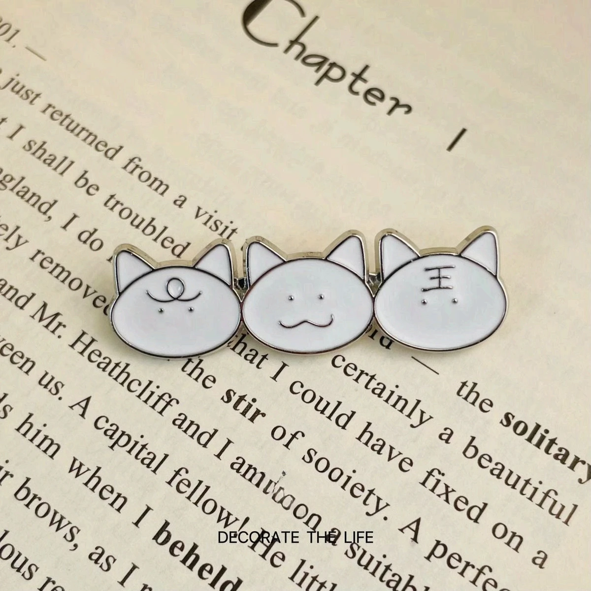 2026Hot New Premium Sylus Hand Drawn Three Little Cats Enamel Pins Badge Brooch Cute Creative Jacket