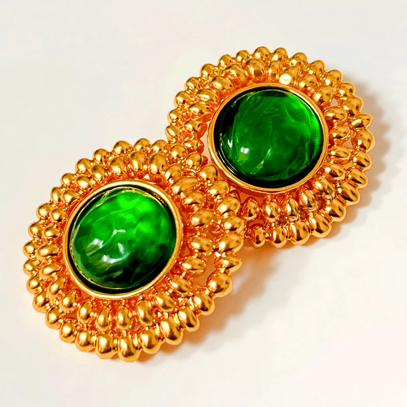 

Vintage Designer Circular Resin Green Big Ear Clip Gold Earring Women Charm Luxury Jewelry Trend