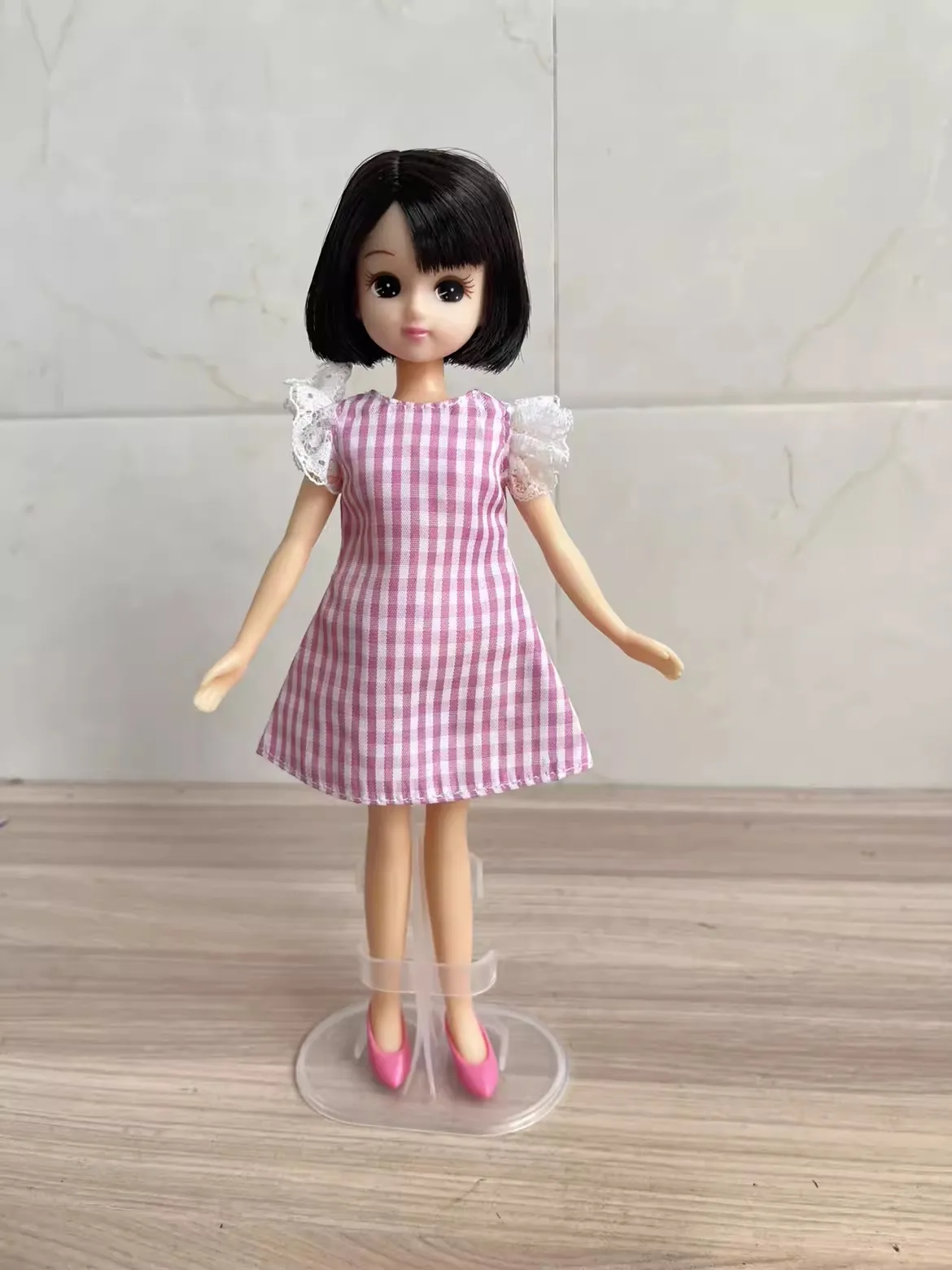 licca doll  original girl gift dress clothing family toys with the original yinghuochong
