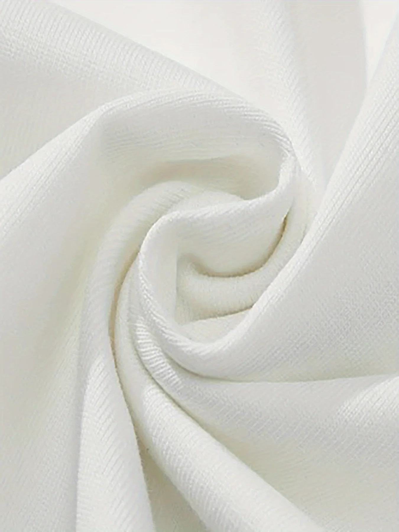 2025 ligne coeur graffiti anglais imprimé Junior col rond dames t-shirt décontracté printemps été coton coréen vêtements de luxe y2k t-shirt