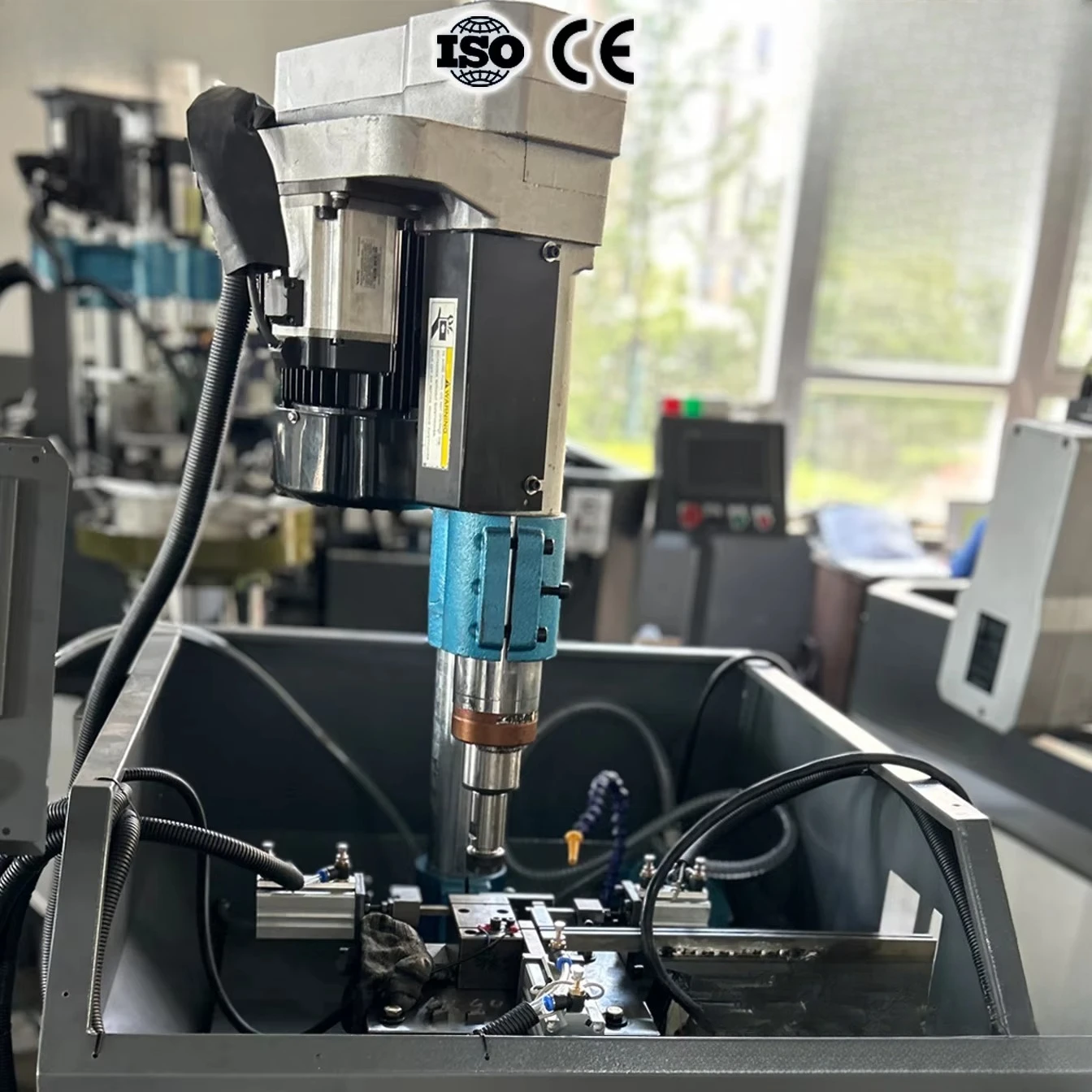 74 horizontal drilling machine servo metal drilling machine multi-axis speed servo power head