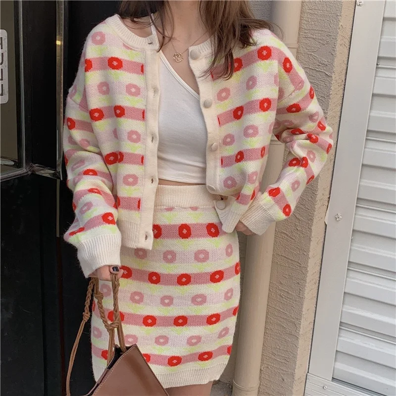 Women Sweet Long Sleeve Two Piece Set Korean Single Breasted Cardigan and Flower Pattern High Waist Mini Skirt New Outfits Suit