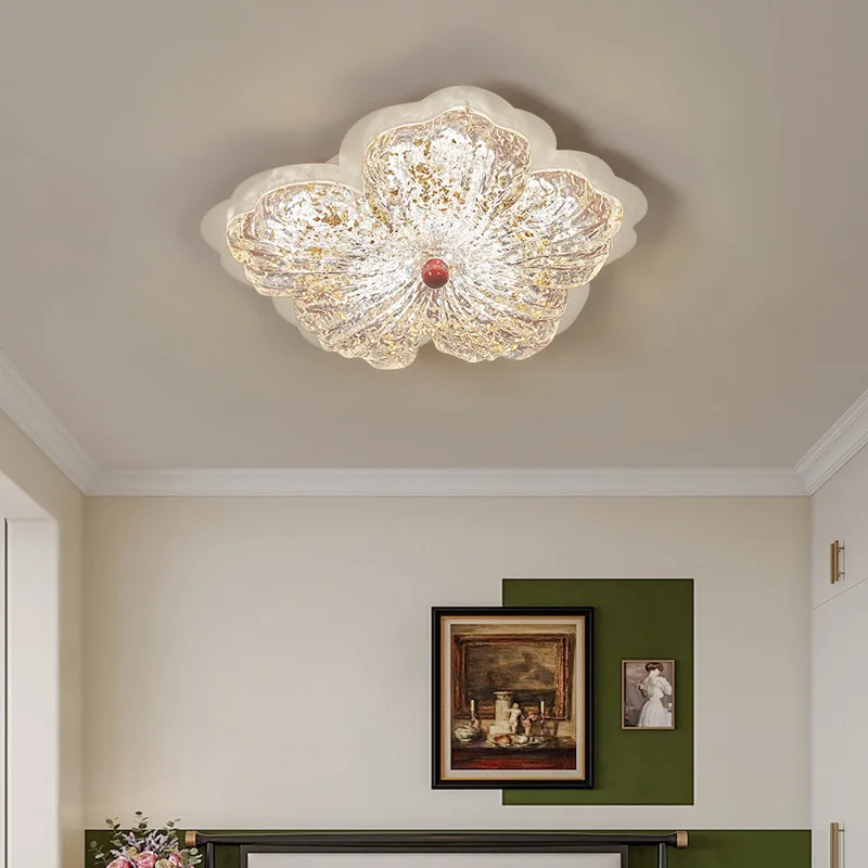 Pétalo francés, luz medieval para dormitorio, protección ocular de espectro completo, estudio retro, lujo ligero romántico de alta gama, luz de techo