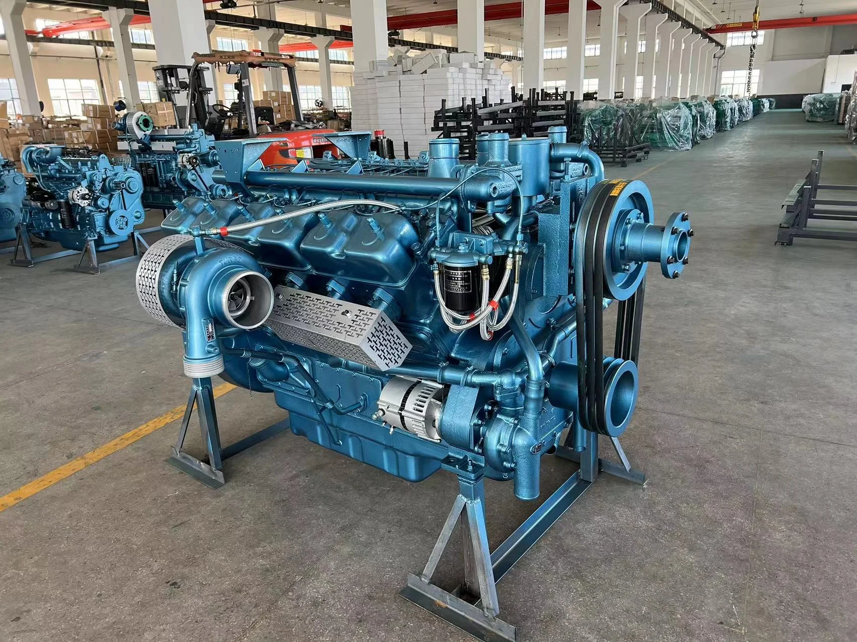 حار بيع 510kw ~ 720kw 1500 دورة في الدقيقة 24DC كاتب موتور تبريد المياه مامكينز محرك الديزل لمجموعة المولدات بالجملة مخصص