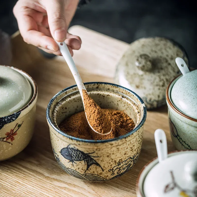 Japanese-Style Retro Porcelain Hand Painted Jar Salt Jar Gourmet Powder Can Box Household Kitchen with Seasoning Spoon