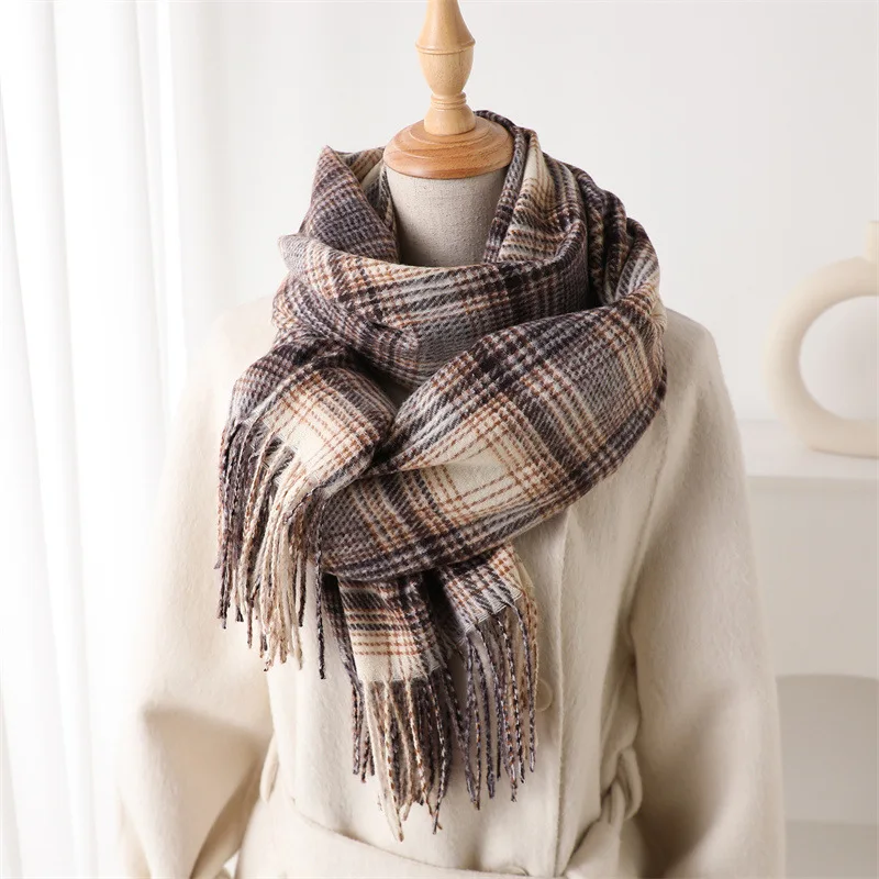 Luxury Brand Plaid Cashmere Scarf Women Winter Warm Pashmina British Classic Lattice Tassel Echarpe Muffler Lady Shawls