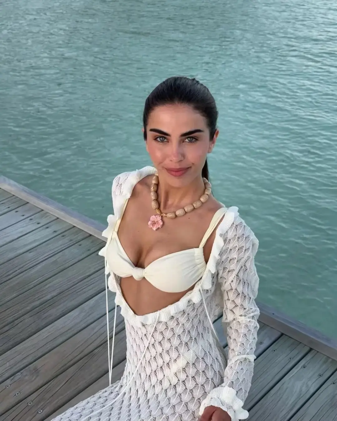 フレンチボヘミアンシックニットマキシワンピース レディース 夏 ディープVクロシェ ホローアウト 長袖 バケーション ビーチ パーティー セクシーレディースドレス