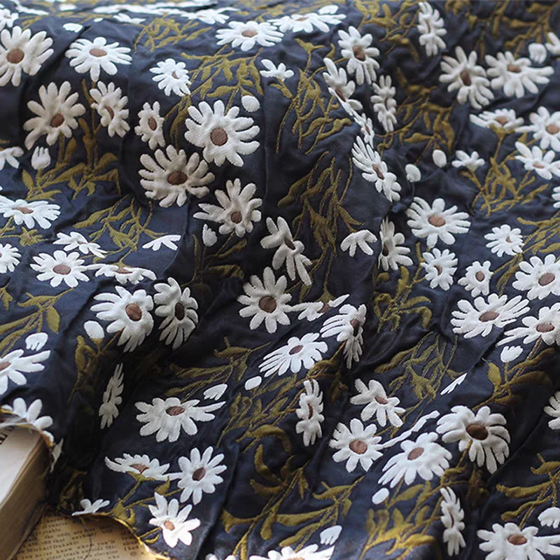 Tessuto colorato con motivo a bolle in rilievo con fiori, piccoli crisantemi, borse, scarpe, abbigliamento, borsette, abiti, tessuto