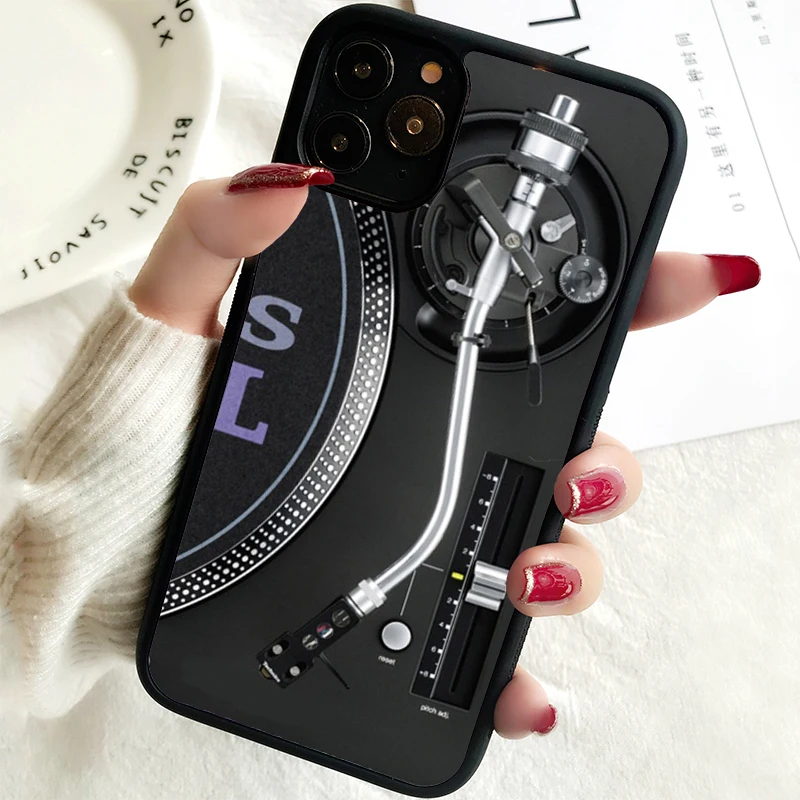 5 5S SE 2020 Phone Cover Case for iPhone 6 6S 7 8 PLUS X XS XR 11 12 13 MINI 14 PRO MAX Rubber Retro Technics Turntables DJ