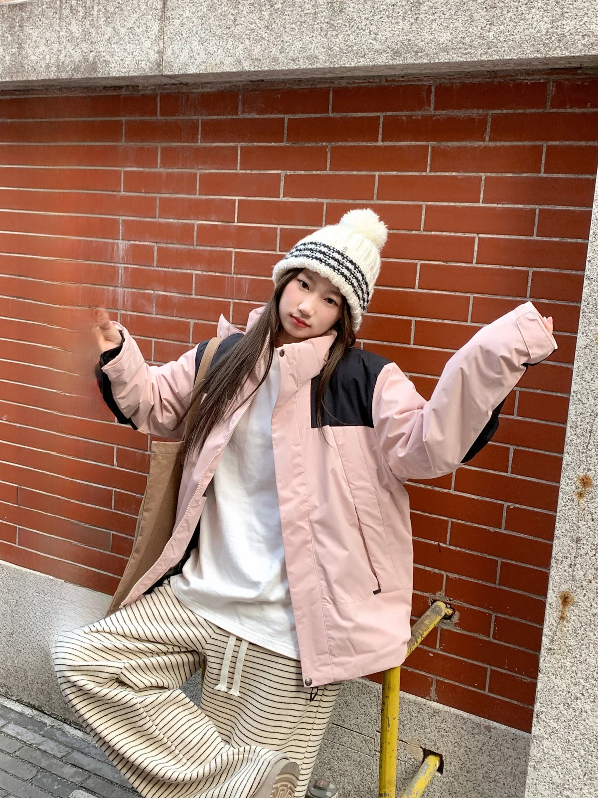 

Loose Women's Cotton Jaet Outdoor Mountain Climbing Winter Coat Cheese Rabbit Brand Pure Color Commute Korean Sle