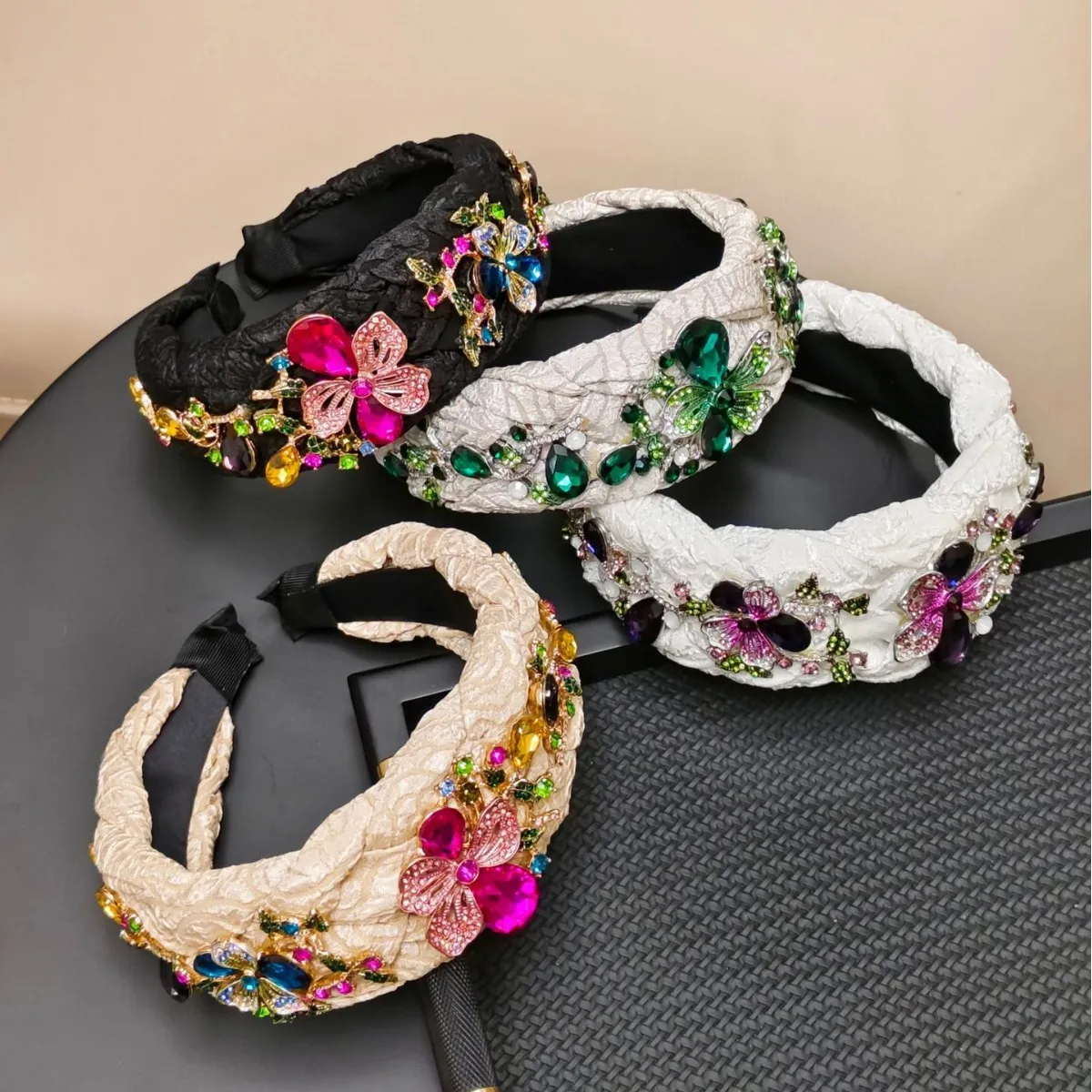 European and American Retro Woven Diamond-Encrusted Flower Headband Light Luxury Hair Accessory