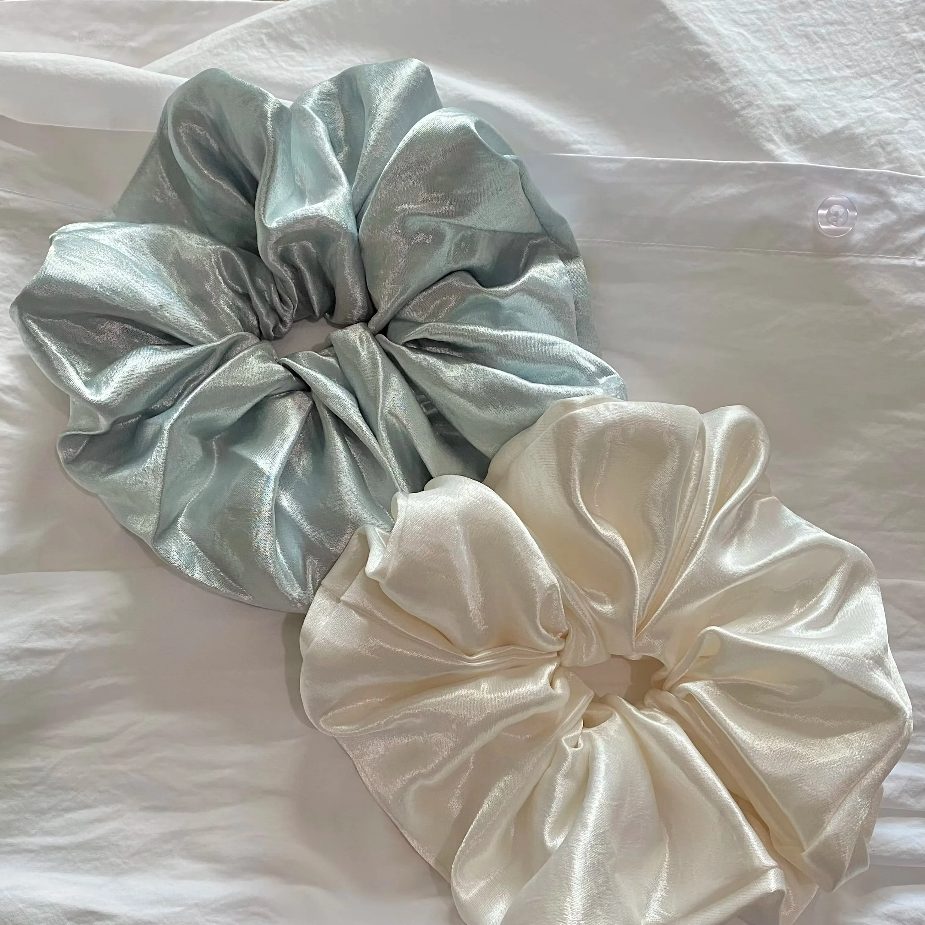 1PC High-Shine Pearlescent White Large Satin Scrunchie - Stylish, Premium & Minimalist Ponytail Hair Tie