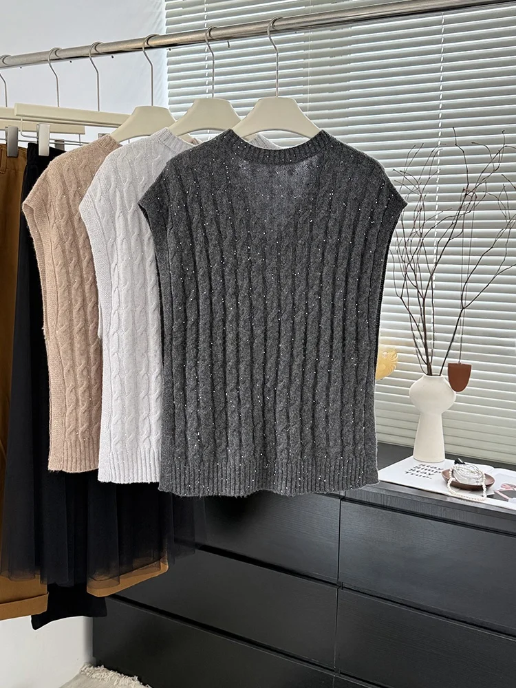 

Autumn Winter Women's Faionable V-Ne Knitted Wool Blend Vest Versatile Comfortable Soft Regular Fit Color Casual Wear