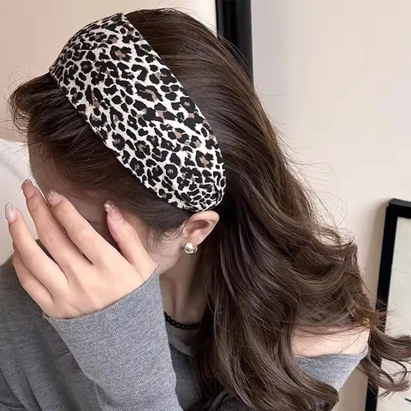 Vintage-Stil, einfarbiges, weiches Baumwoll-Haarband für Damen und Mädchen, mit Leopardenmuster, süßes Haarband, elastisches Haarband, modisches Haaraccessoire. – Detail 5