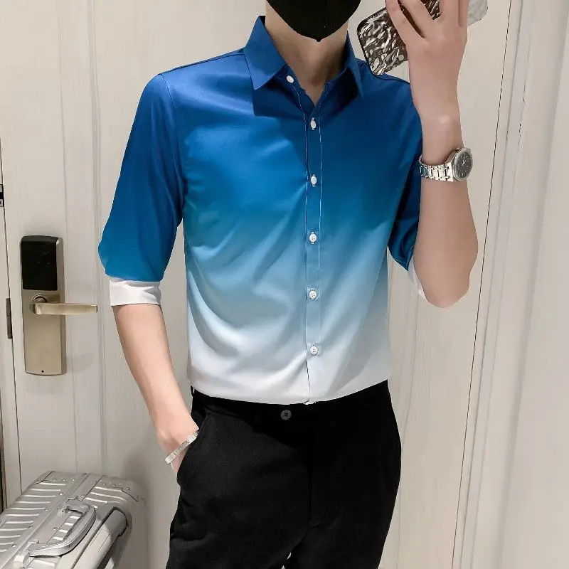 Summer New Turn-down Collar Fashion Half Sleeve Shirt Man High Street Casual Slim Button Cardigan Gradient All-match Y2K Tops