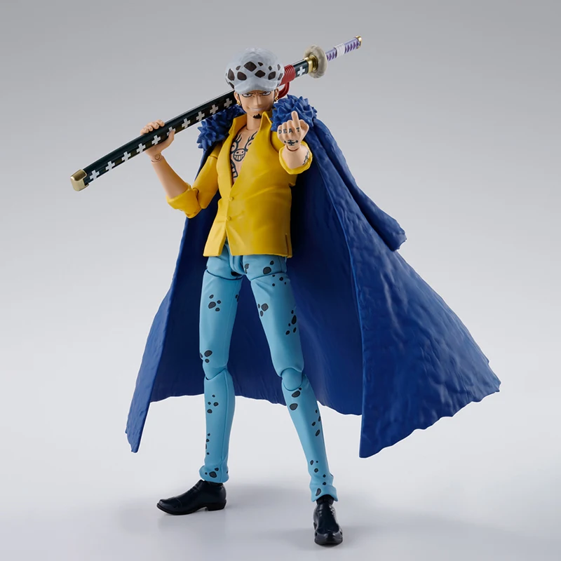 Bandai S.H.Figuarts Model Kit Trafalgar Law Action Figure ONE PIECE Amine Figure Collect Model Ornament Gift for Child Toys