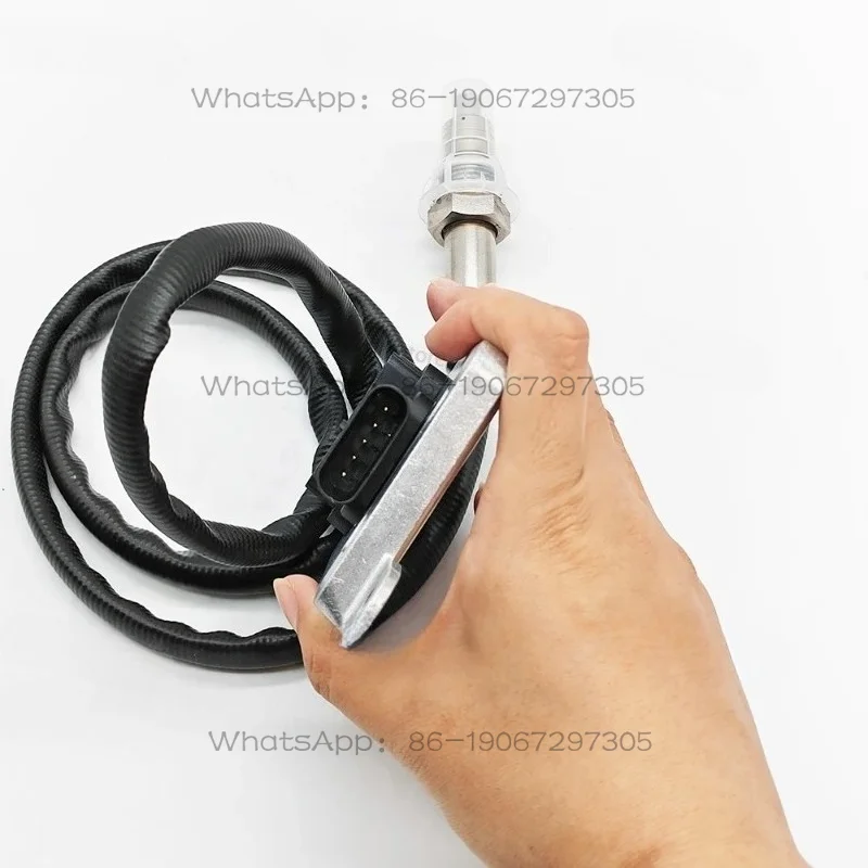 

Подходит для аксессуаров: датчик оксида азота 5WK96788 для ML239298