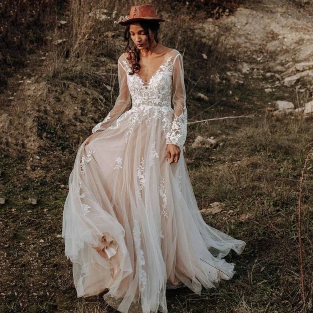 

Elegant V-Neck Long Sleeves Lace Appliques Wedding Dresses Chic Floor Length Sweep Train A-Line Gowns Beach Bride Dresses 2024
