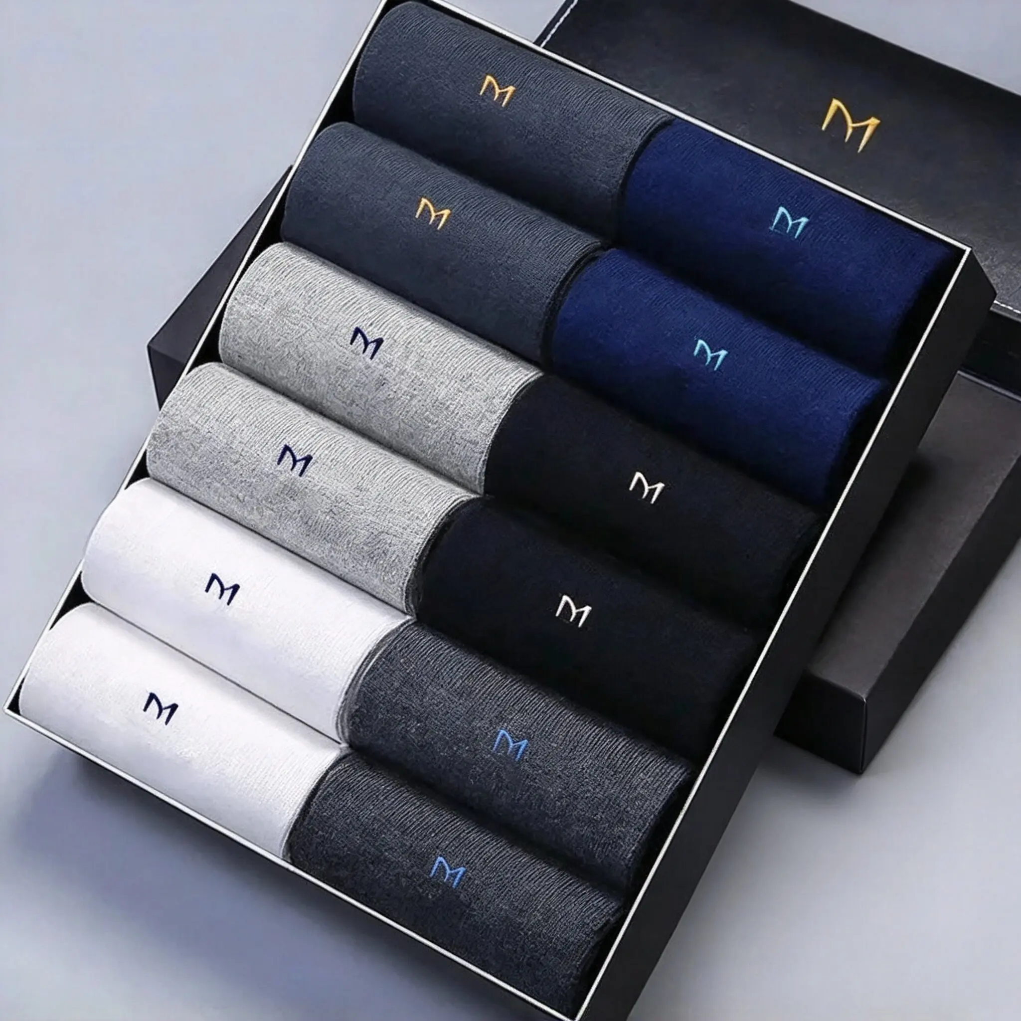 Randomly Selected 5 Pairs of New Men's Business-Style Solid Color Casual Breathable Everyday Versatile Mid-Calf Socks