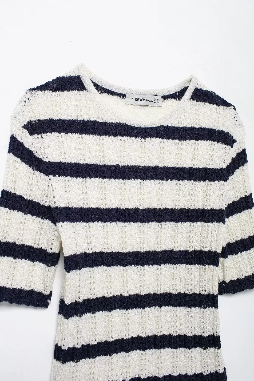 Round neck striped short-sleeved knitted sweater for women slim fit slim design niche short style fashionable and versatile