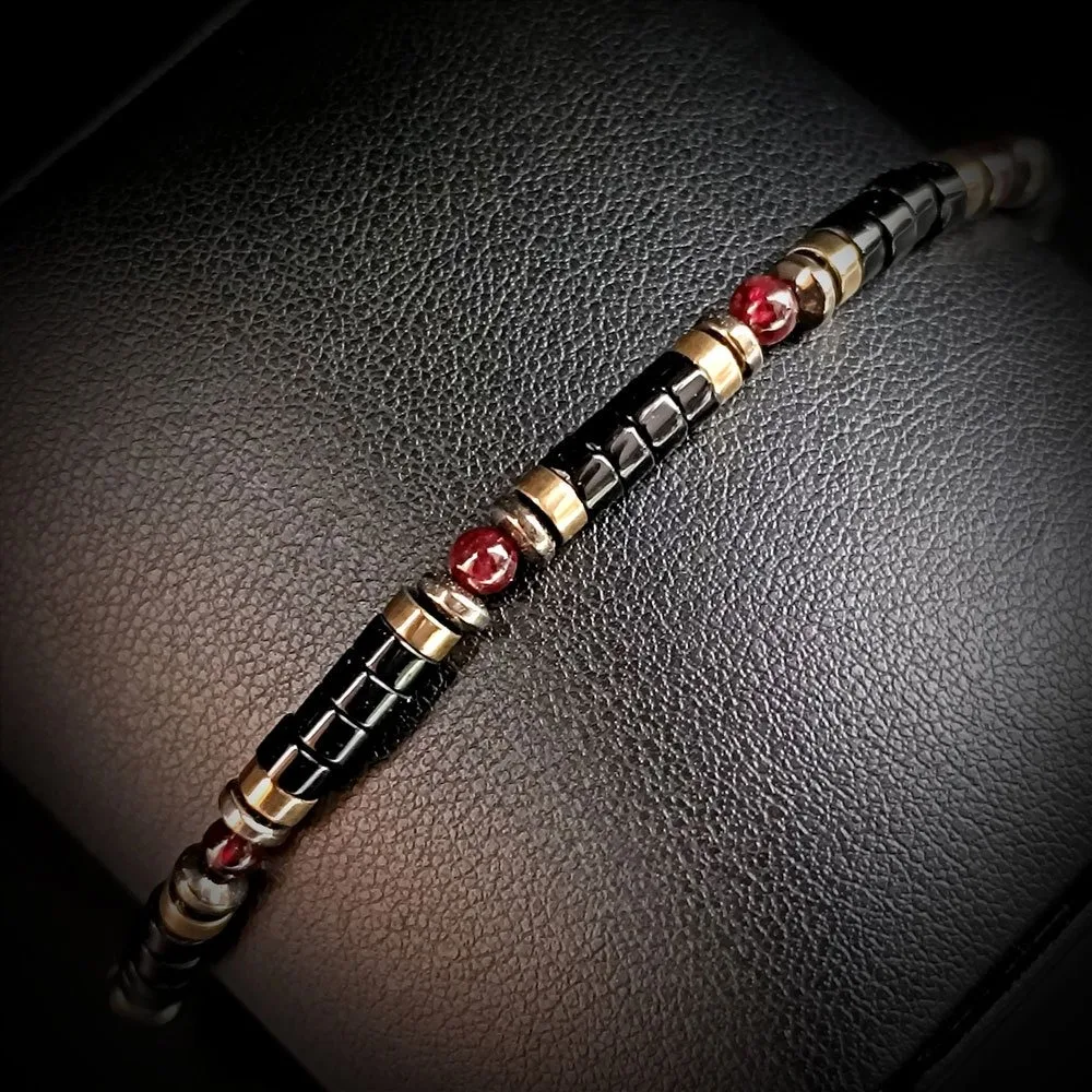 Black Agate and Red Vein Stone Beaded Fortune Bracelet Attracts Wealth, Abundance, and Prosperity Natural Stone with Metal Spacers Unisex Jewelry for Daily Wear and Gift Giving
