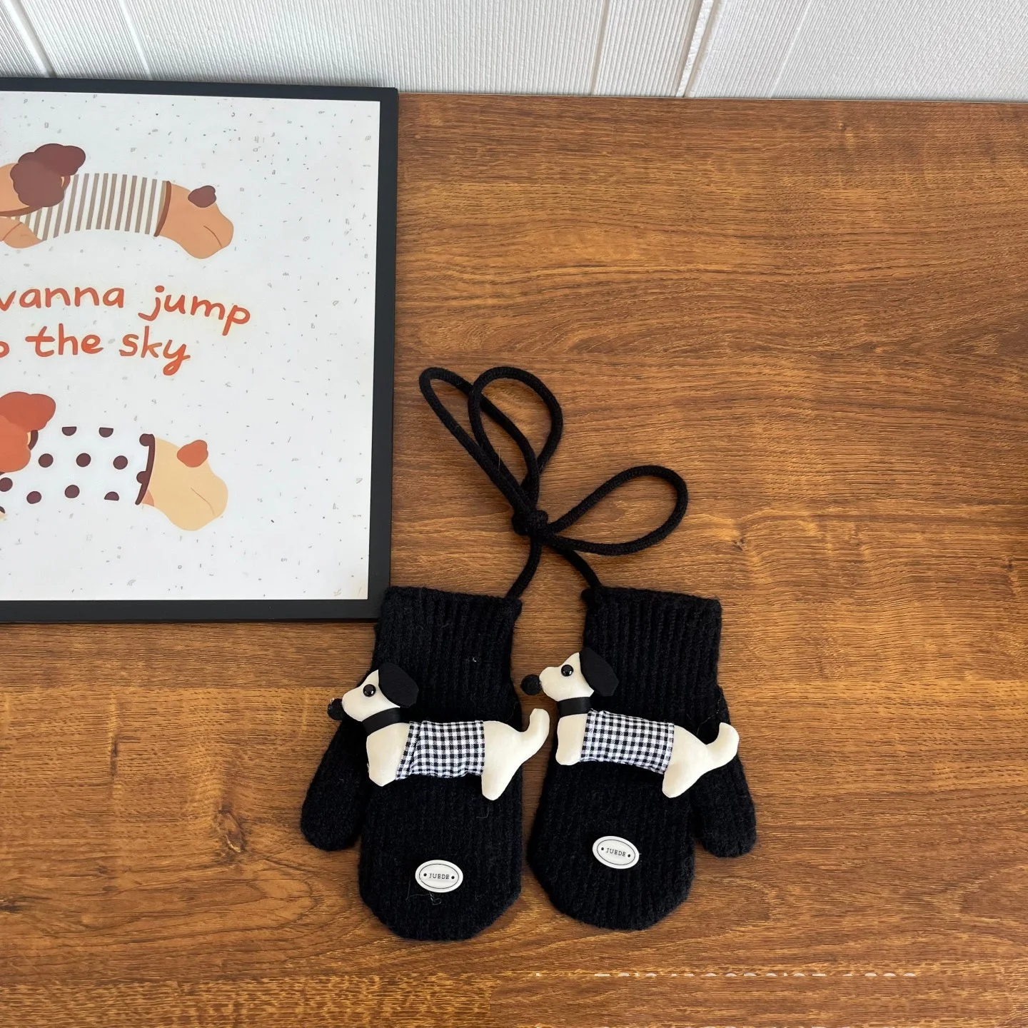 قفازات شتوية دافئة مضادة للانزلاق للأطفال بتصميم كرتوني لطيف مبطنة بالصوف للارتداء اليومي للفتيات الصغيرات والأولاد