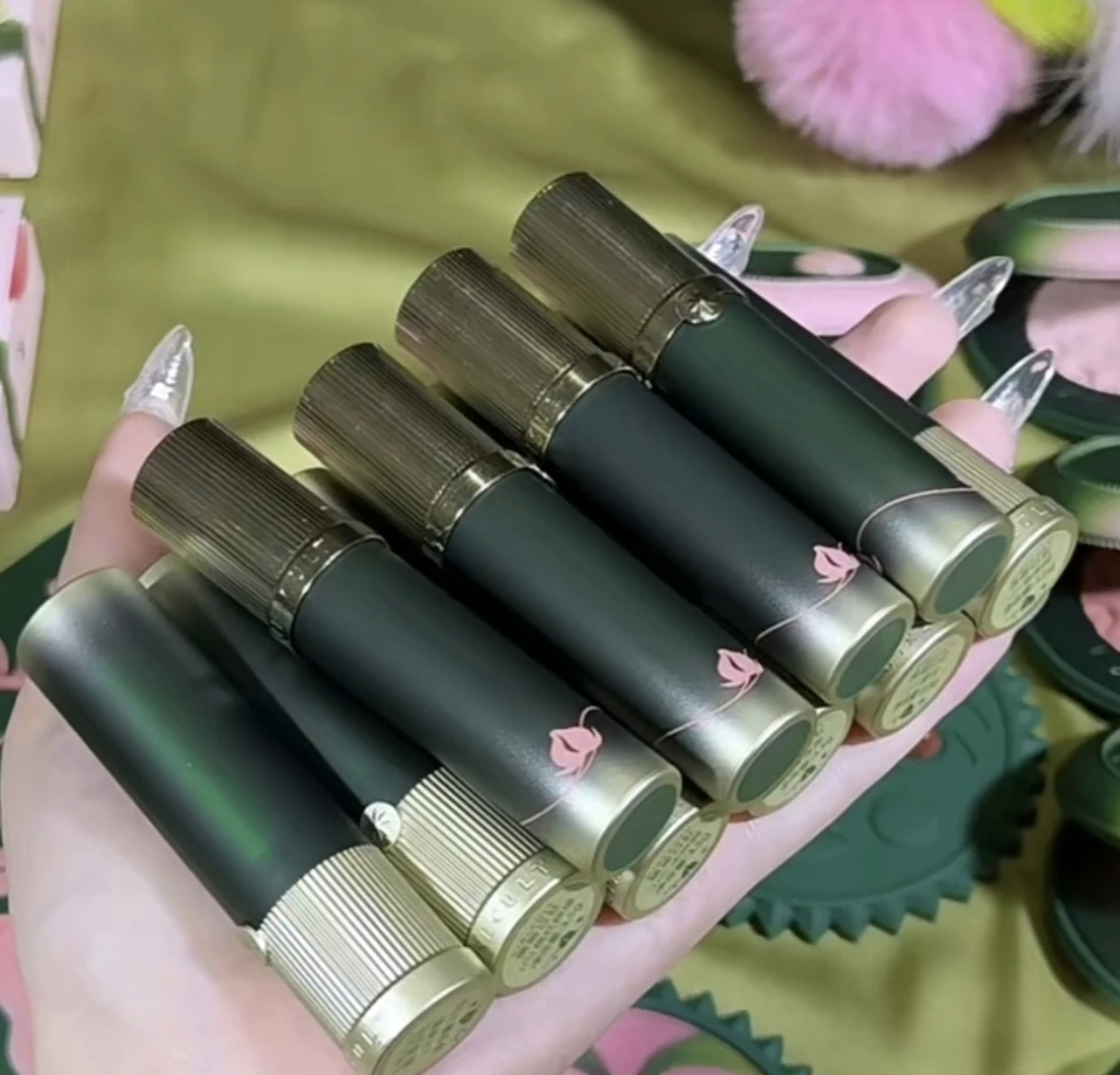 Girlcult Peach Series Mirror Lip Gloss Non-Stick Chameleon Polarized Fantastic Lipstick Makeup Cosmetic