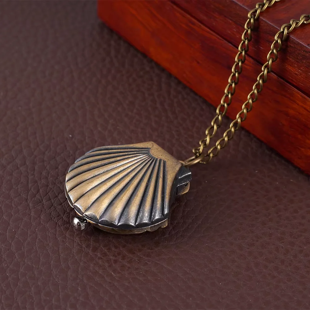 Retro shell shape flip pocket watch Vintage bronze quartz watch small necklace pocket watch