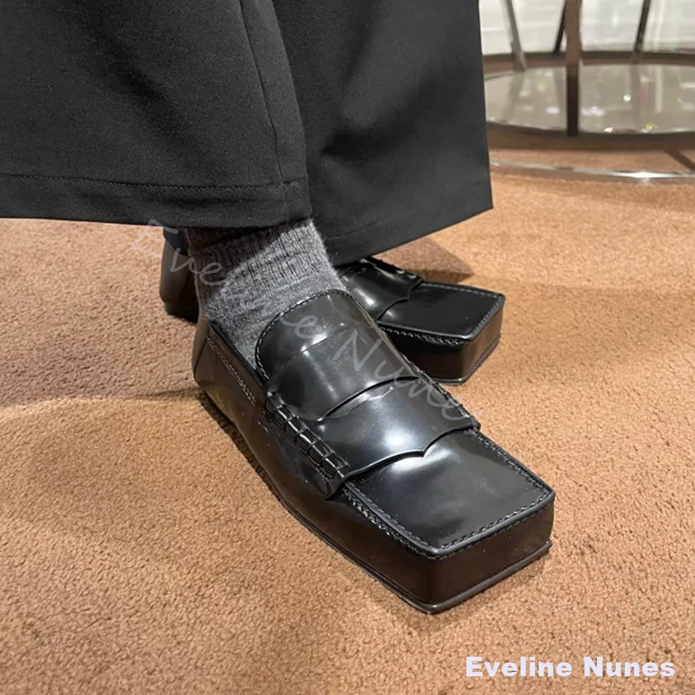 

Унисекс, большие размеры, лоферы на плоской подошве с квадратным носком, женские черные кожаные туфли без шнуровки в британском стиле ретро, новая модная повседневная обувь в консервативном стиле