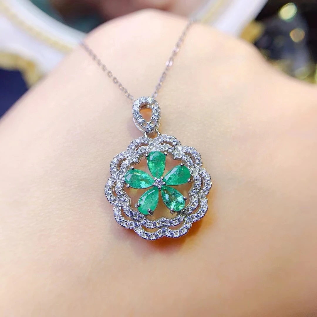 KJJEAXCMY Fine Jewelry Natural Emerald Women's Pendant S925 Pure Silver Exquisite Inlaid High Clarity Gem Support Testing Gift